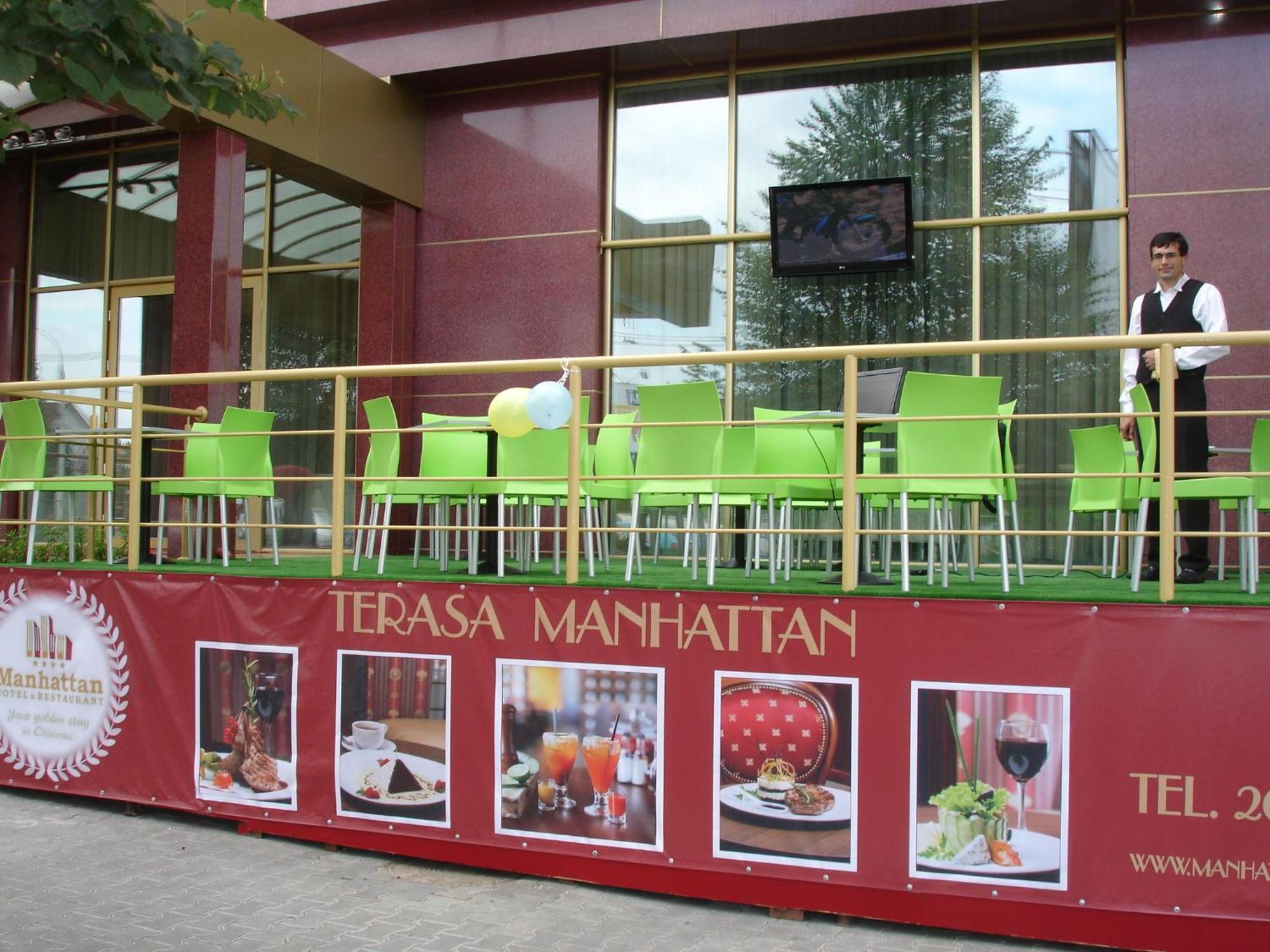 Manhattan Hotel & Restaurant Κισινάου Εξωτερικό φωτογραφία