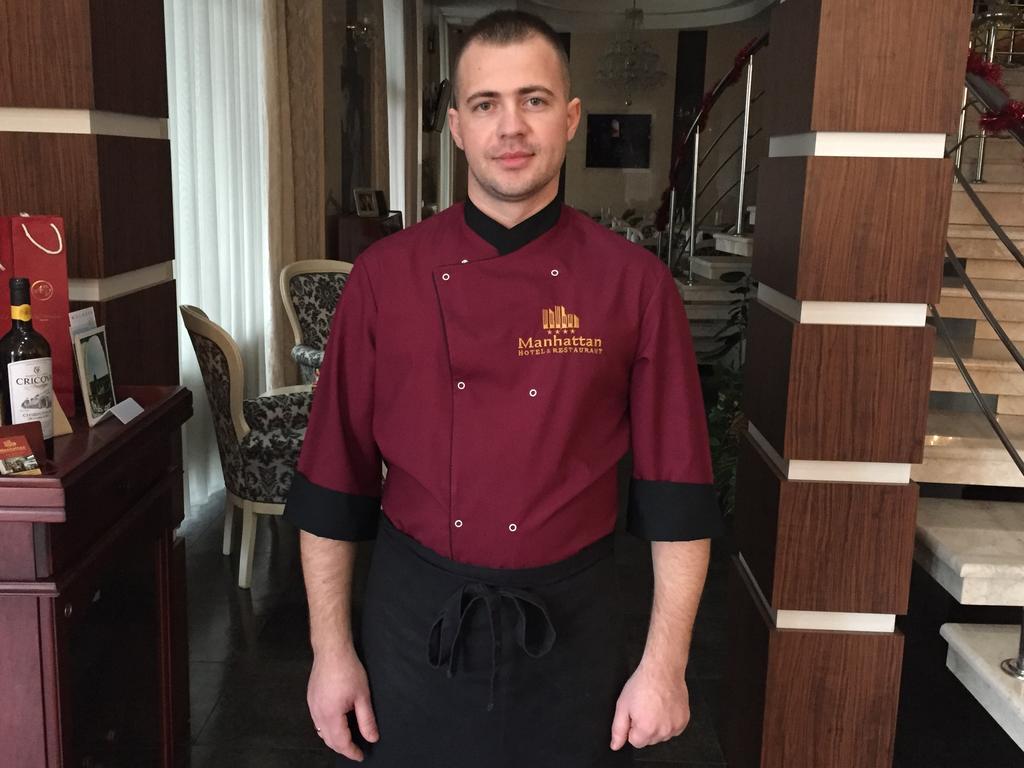 Manhattan Hotel & Restaurant Κισινάου Εξωτερικό φωτογραφία